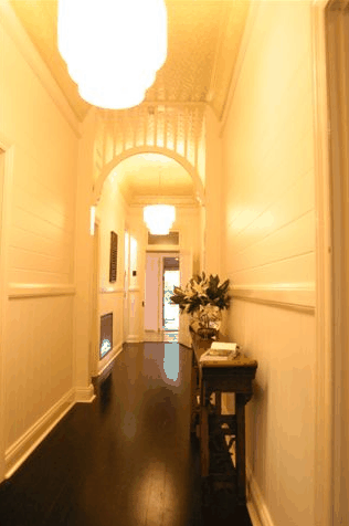 Byron Blisshouse - Massinger - Holiday Adelaide