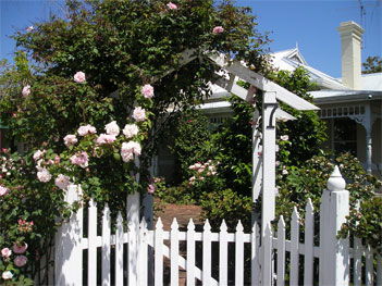 Durack House Bed & Breakfast - Holiday Adelaide 0