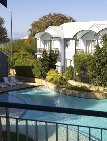 Mandurah Quay Resort - Holiday Adelaide 1