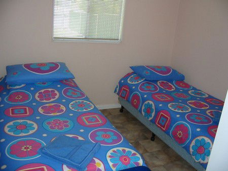 JJ's Holiday Cottages - Mitchell Street - Holiday Adelaide 0