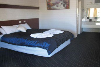 Balranald Capri Motel - Holiday Adelaide 4