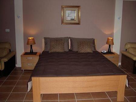 Jakamarri Bed & Breakfast - Holiday Adelaide 2