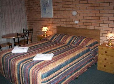 Bega Southtown Motor Inn - Holiday Adelaide 1