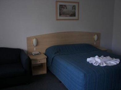 Bega Southtown Motor Inn - Holiday Adelaide 3