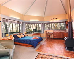 Possums Hideaway - Holiday Adelaide 1