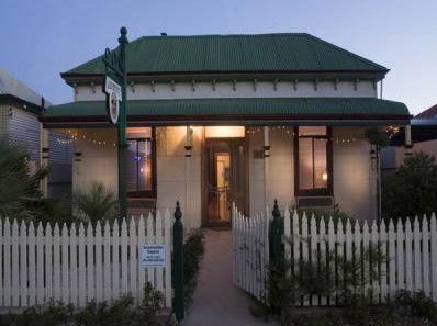 Emaroo Cottages - Holiday Adelaide 0
