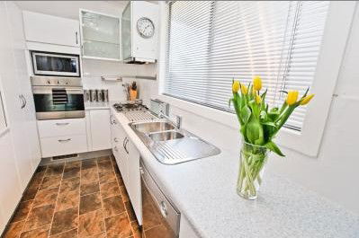 Emaroo Cottages - Holiday Adelaide 2