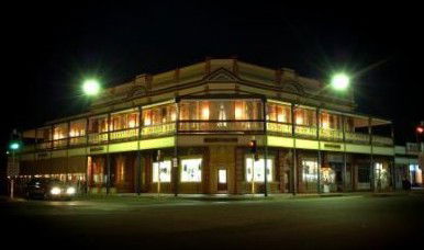 The Astra - Holiday Adelaide 0