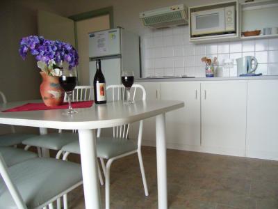 Augusta Hotel Motel - Holiday Adelaide 1