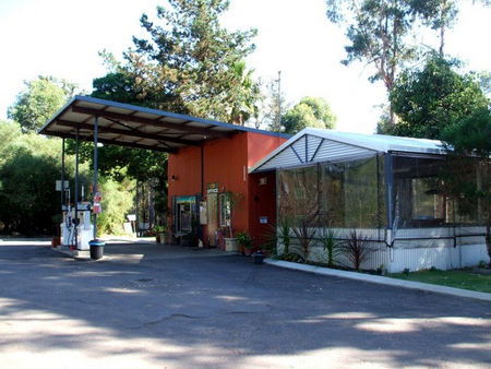 Warren Way Caravan Park - Holiday Adelaide 2