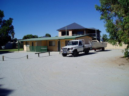 Jurien Beachfront Holiday Units - Holiday Adelaide 5