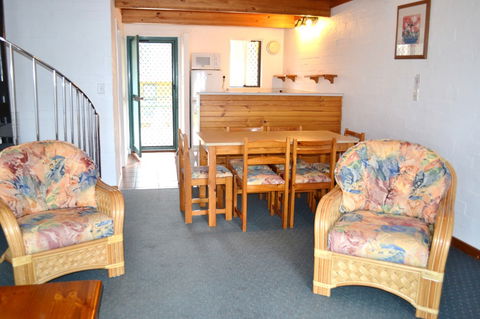 Cottesloe Beach Chalets - Holiday Adelaide 4