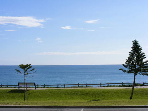 Cottesloe Beach Hotel - Holiday Adelaide 6