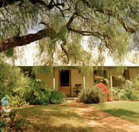 Rock of Ages Cottage Bed and Breakfast - Holiday Adelaide