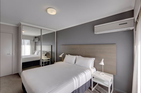 Adina Apartment Hotel Sydney Surry Hills - Holiday Adelaide 2