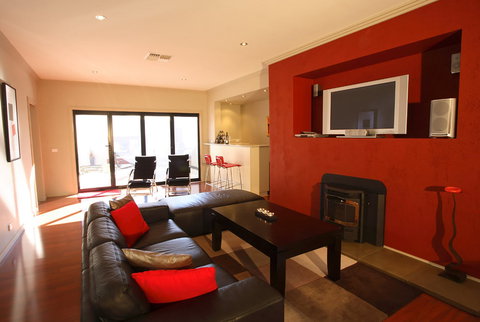 Alpine Country Cottages - Studio Seven - Holiday Adelaide 1