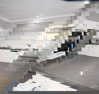 Beachside - Holiday Adelaide