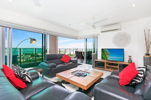 Beachlife Sands 3 Bedroom Harbour View Apartment - Holiday Adelaide 1