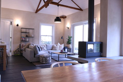 Belle's Cottage - Holiday Adelaide 0