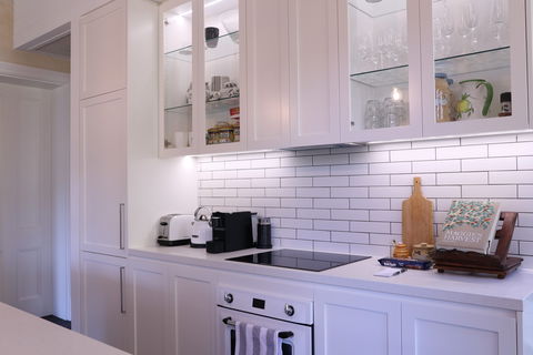 Belle's Cottage - Holiday Adelaide 2