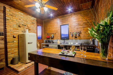 Blaxland's Cottage - Holiday Adelaide 2