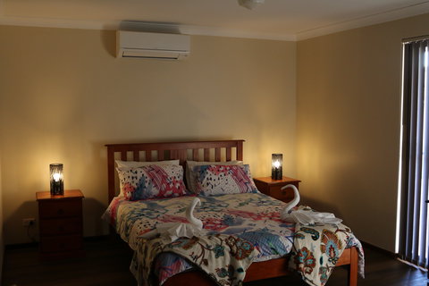 CozyStay At Kearsley - Holiday Adelaide 0