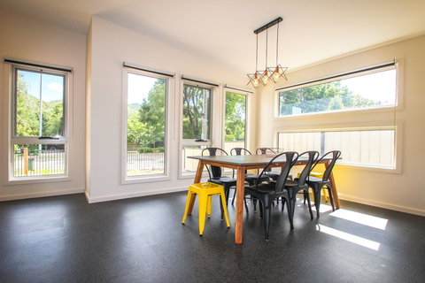 Decked Out At Bright - Holiday Adelaide 2