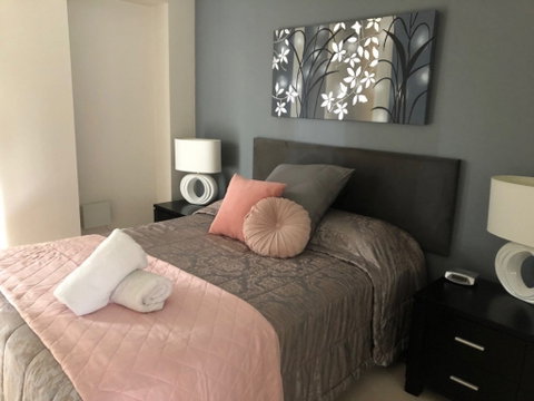 Dolphin Quay 3 Bedroom Apartment - Holiday Adelaide 2