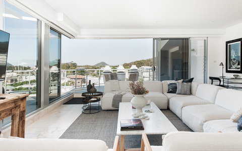 Ilanga Nelson Bay - Holiday Adelaide 1