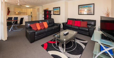 Jubilee Views Apartments - Holiday Adelaide 2