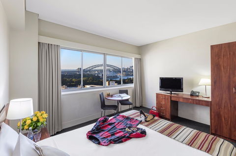 Macleay Hotel - Holiday Adelaide 2