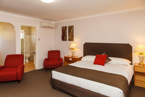 McNevins Maryborough Motel - Holiday Adelaide 2