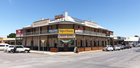 Minlaton Hotel - Holiday Adelaide 0