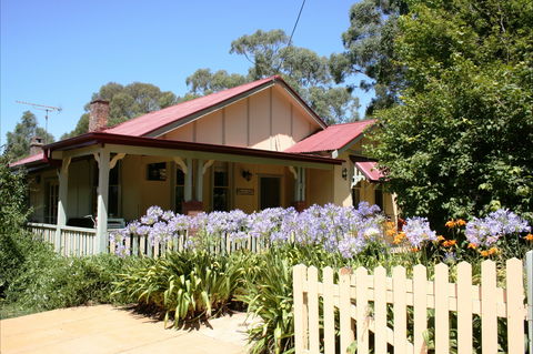Morvern Valley Farm Stay Cottages - Holiday Adelaide 0