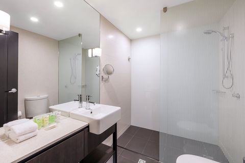 RACV/RACT Hobart Apartment Hotel - Holiday Adelaide 0