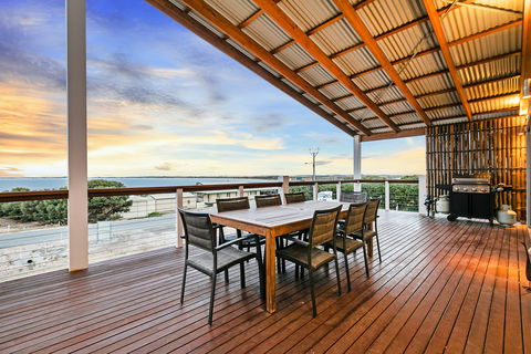 Sceale Bay Seaview Escape - Holiday Adelaide 1