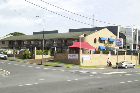 Tweed Harbour Motor Inn - Holiday Adelaide 0