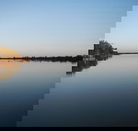 Washpool Retreat- Waterfront Living - Holiday Adelaide