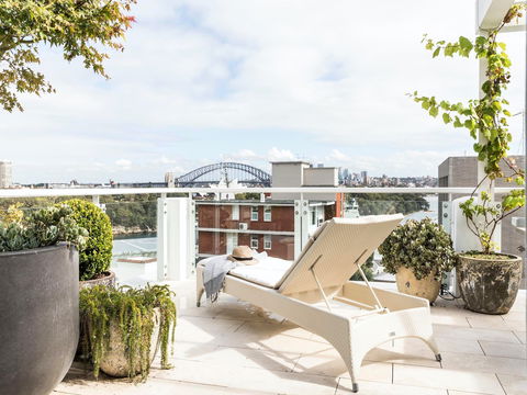 Wylde St Penthouse - Holiday Adelaide 2