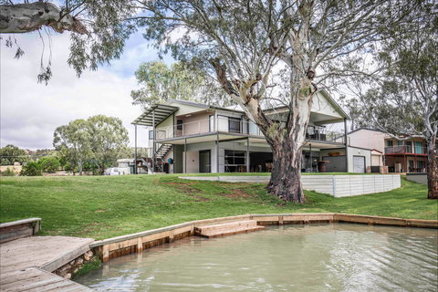2823 Purnong Road Caunamont - Holiday Adelaide 1