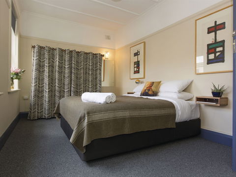 Alabama Hotel Hobart - Holiday Adelaide 2