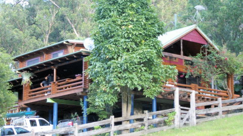 Bass Lodge - Holiday Adelaide 1