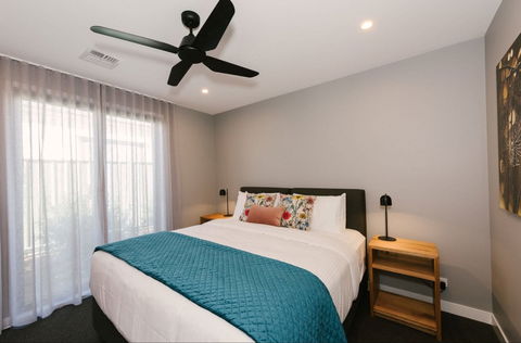 Basq Stays - Holiday Adelaide 2