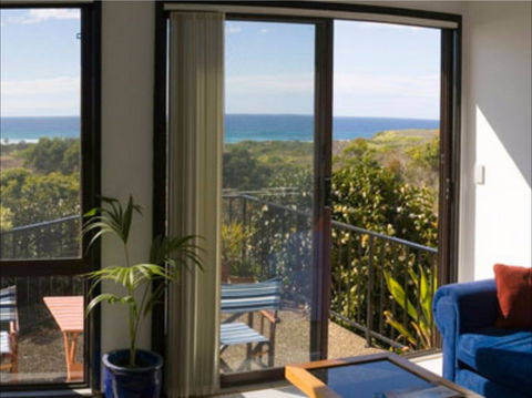 Beachfront Apartments Narooma - Holiday Adelaide 2
