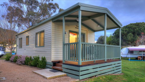 Beechworth Lake Sambell Caravan Park - Holiday Adelaide 1