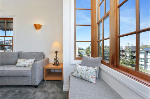 Bellevue Accommodation (The Bellevue Kiama) - Holiday Adelaide 1