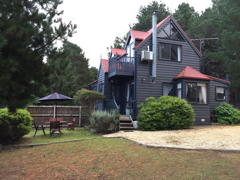 Bells Estate Great Ocean Road Cottages - Holiday Adelaide 0
