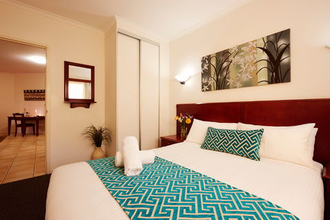 Coffee House Apartment Motel - Holiday Adelaide 0