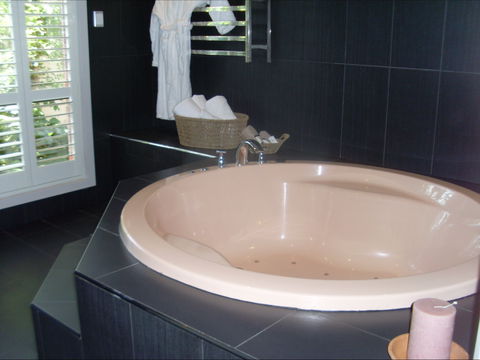 Federation Motor Inn - Holiday Adelaide 0