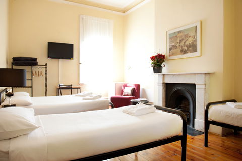 Hotel Claremont Guest House - Holiday Adelaide 0